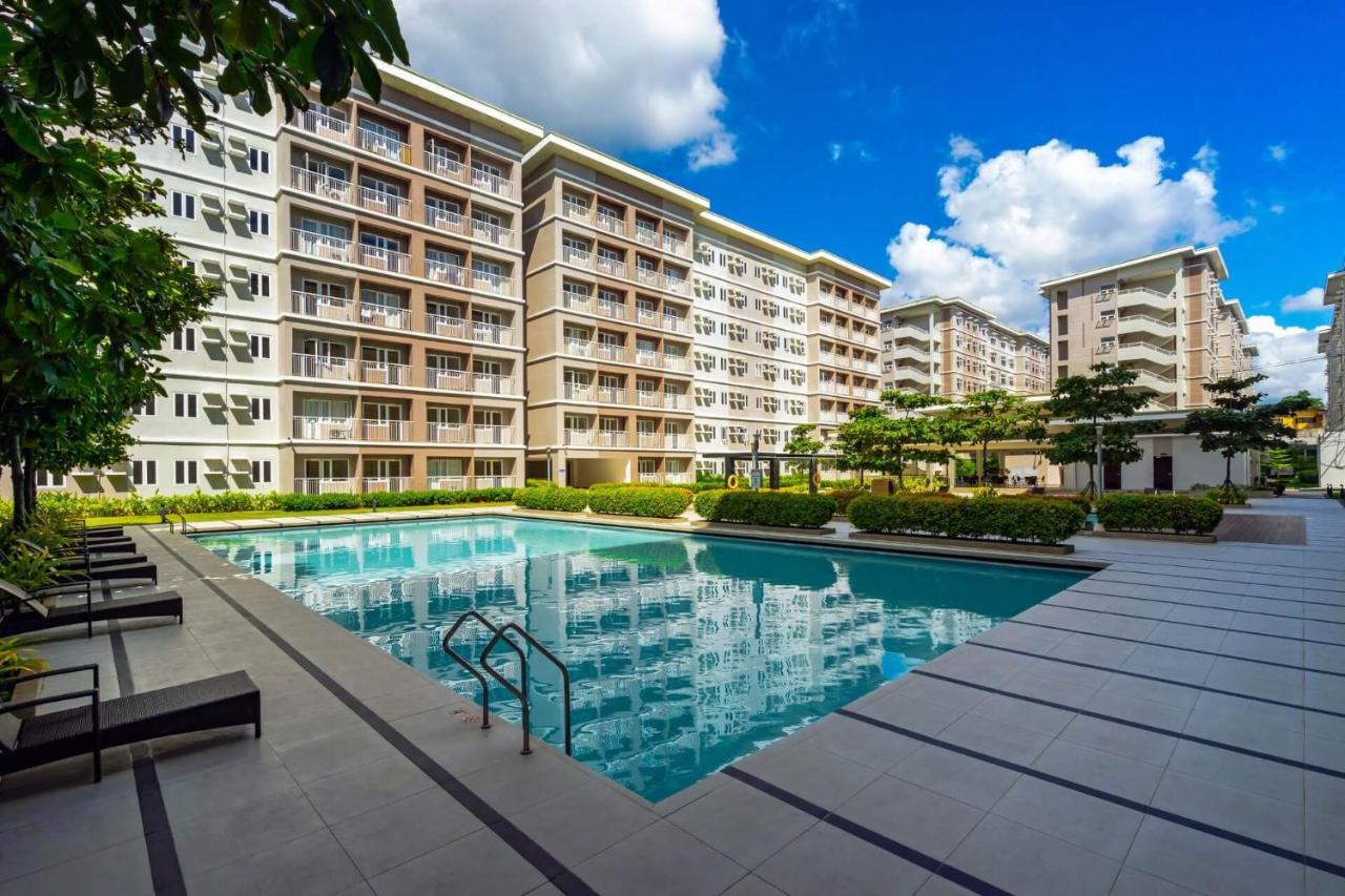 Agape Rentals In Trees Residences كالاوْكان المظهر الخارجي الصورة